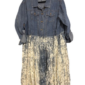NWOT Origami Stylish Denim Blue and Cream Lace Top/Dress